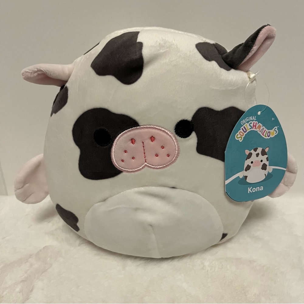 Squishmallow Kona Sea Cow 🐮, Black and White, 8” New
